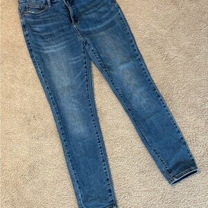 Judy Blue - Women's skinny fit Blue Jeans